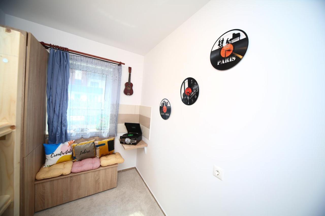 B&M Apartment Braşov Exterior foto