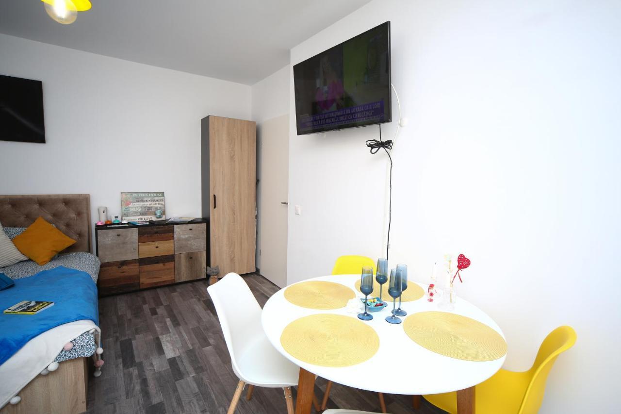 B&M Apartment Braşov Exterior foto