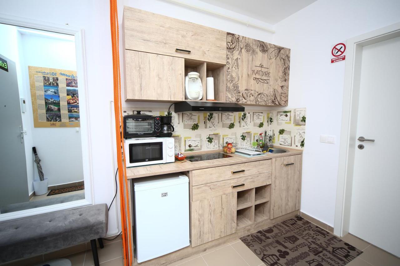 B&M Apartment Braşov Exterior foto